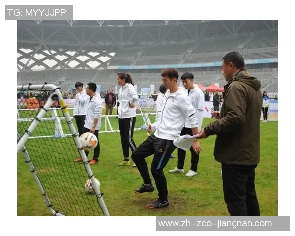 踢足球脚本的创作与实践探讨如何提升青少年足球技能与团队协作能力